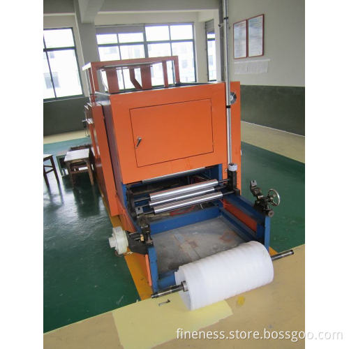 Aluminium Foil Cutting Machine 206